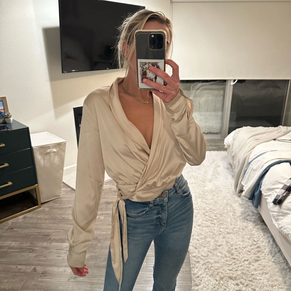 Ivory gold Top